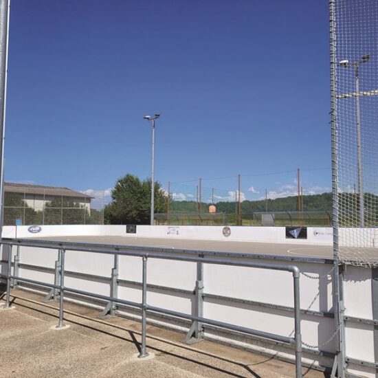 Réfection du revêtement de la patinoire inline